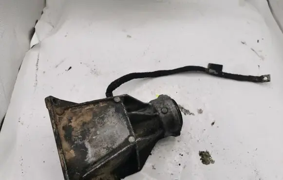 BMW X3 E83 other engine part NOCODE