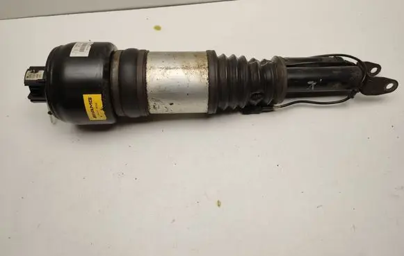 Mercedes-Benz E W211 Front shock absorber/damper A2113206313