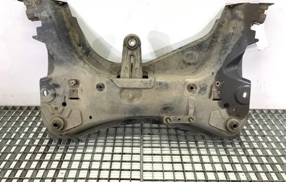 Nissan Note (E11) Front subframe