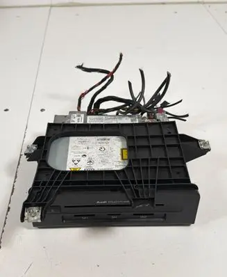 Audi A4 S4 B9 Navigation unit CD/DVD player 8W5035880