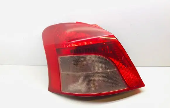 Toyota Yaris Rear/tail lights 52143 K5177