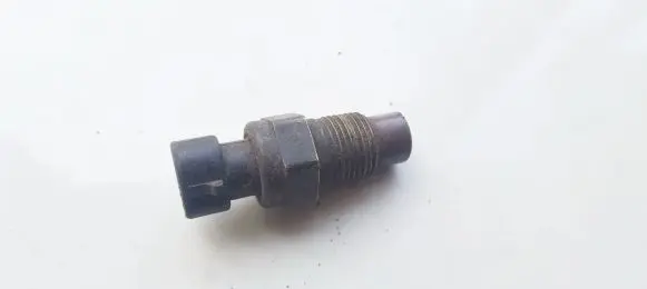 Chrysler Voyager Coolant temperature sensor 5226374