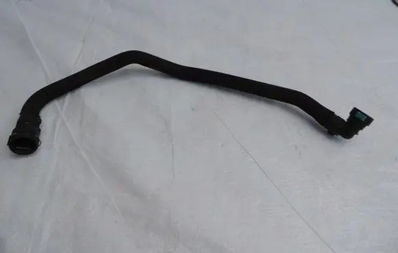 Land Rover Range Rover Sport L494 Engine coolant pipe/hose HPLA-8D059-AC