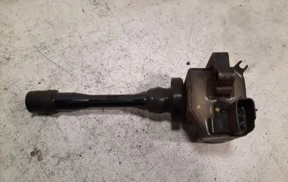 Mitsubishi Carisma High voltage ignition coil FL0056 MD362907