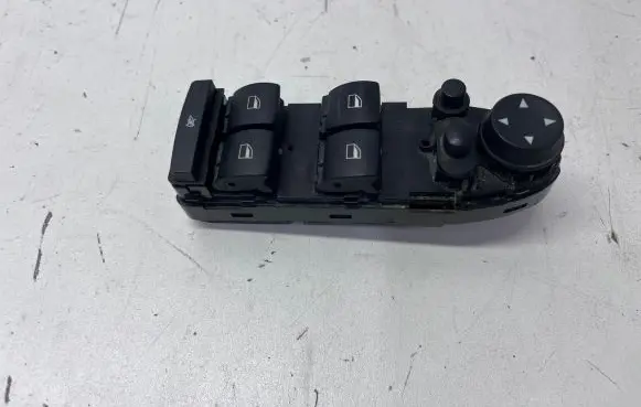 BMW X5M E70 Electric window control switch 9218044 921804406