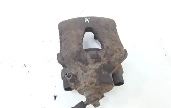 Skoda Octavia Mk1 (1U) Front brake caliper
