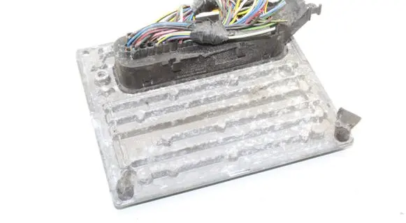 Ford Fiesta Engine control unit/module 6S6112A650GC S120977313