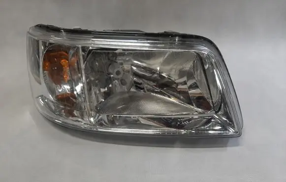 Volkswagen Transporter - Caravelle T5 Headlight/headlamp