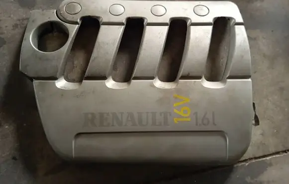 Renault Clio II Engine cover (trim) 8200033453