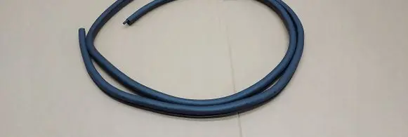Nissan Pulsar Front door rubber seal 