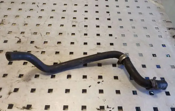 Opel Frontera B Engine coolant pipe/hose