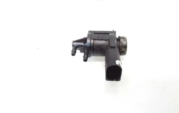 Audi A4 S4 B6 8E 8H Turbo solenoid valve 1J0906283C