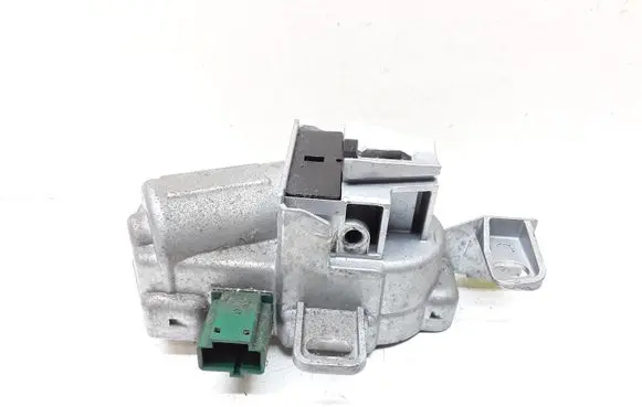 Volvo V70 Steering wheel lock P31340734