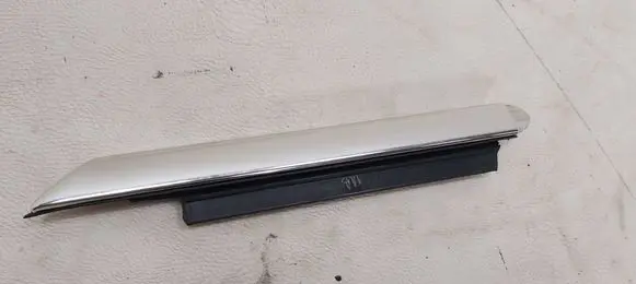 Maserati Levante Other front door trim element 670034373