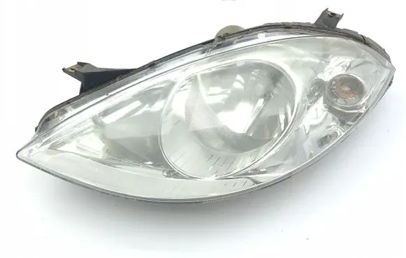 Mercedes-Benz A W169 Headlight/headlamp A1698200161