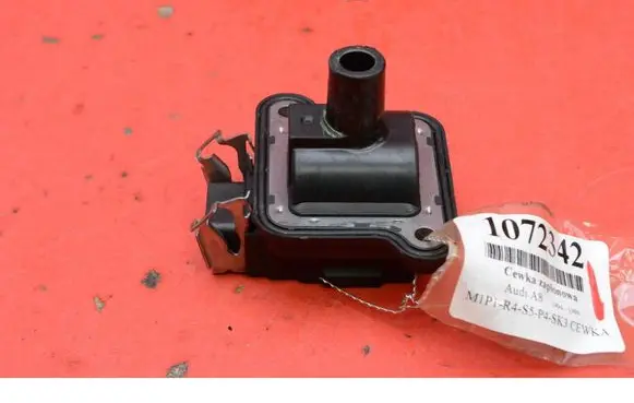 Audi A8 S8 D2 4D High voltage ignition coil U5004