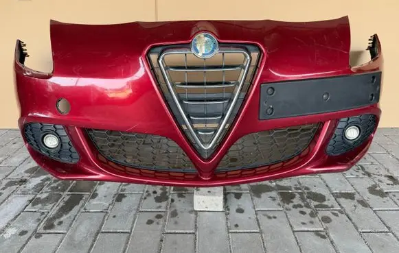 Alfa Romeo Giulietta Front bumper 156085887