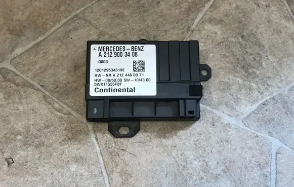 Mercedes-Benz C W204 Fuel injection pump control unit/module A2129003408
