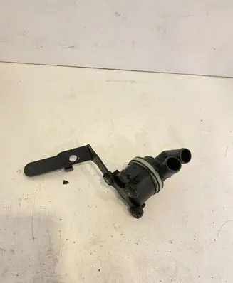 Volkswagen PASSAT B7 Electric auxiliary coolant/water pump 5N0965561A