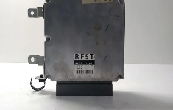 Mazda 6 Engine control unit/module 2758006261 RF5T18881