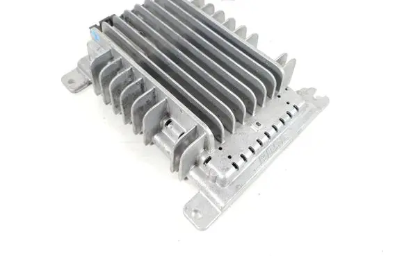 Mazda RX8 Sound amplifier F15366920A