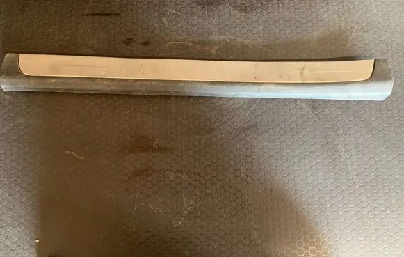 Infiniti FX Rear sill trim cover 7689906