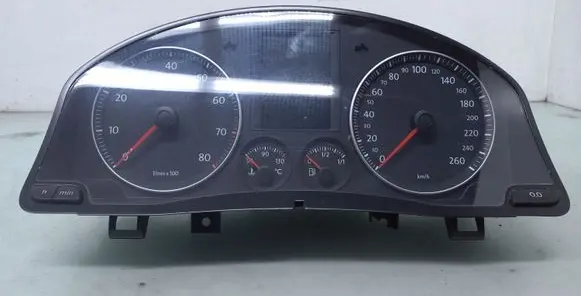 Volkswagen Golf V Speedometer (instrument cluster) 1K0920864A