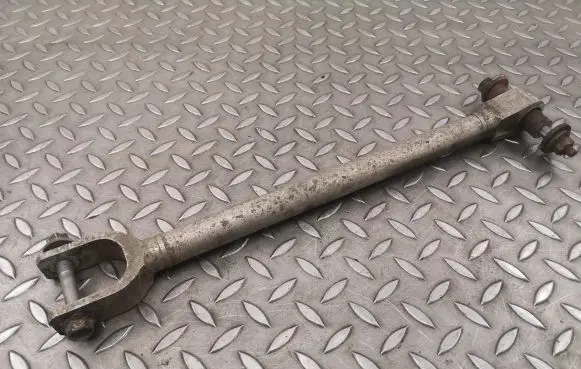 Infiniti Q50 Rear upper control arm/wishbone