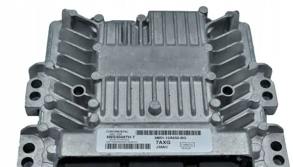 Ford Focus Engine control unit/module 5WS40487HT 6M5112A650BG 7AXG