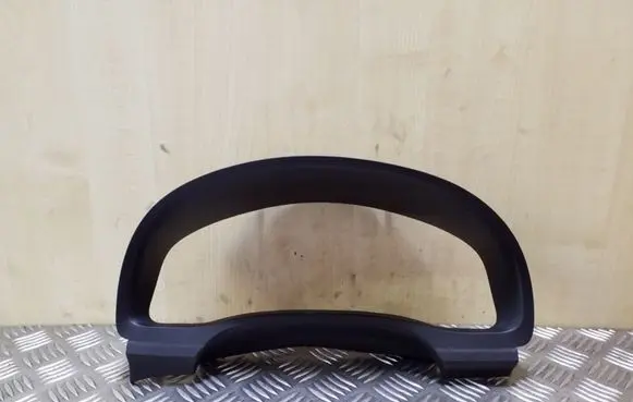 Dashboard trim