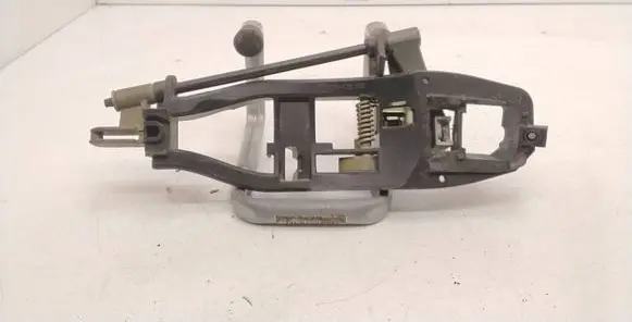 BMW 3 E46 Front door exterior handle/bracket 51218253453