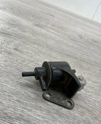 Valve vacuum