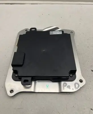 Tesla Model X Door control unit/module 105018301F PGT222130016100