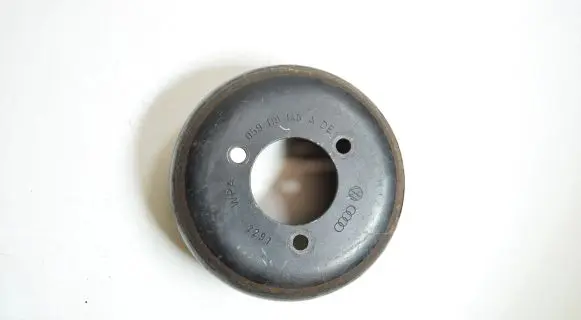 Audi A4 S4 B7 8E 8H Water pump pulley 059119145A