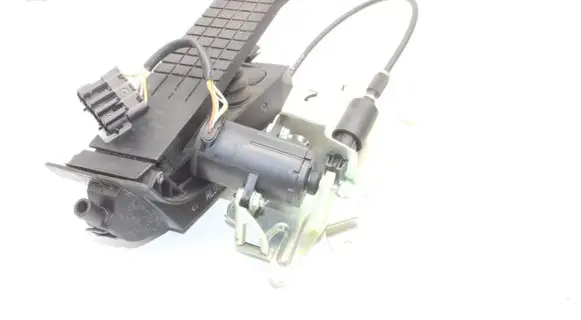 Porsche Boxster 986 Accelerator throttle pedal 99642302001