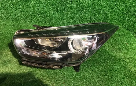 Hyundai i40 Headlight/headlamp