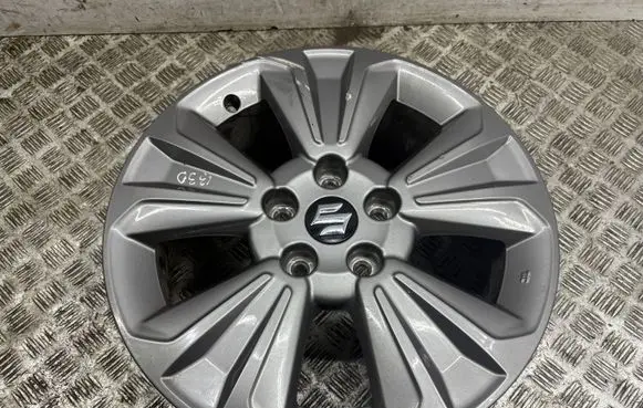 Suzuki Vitara (LY) R17 alloy rim 4321054P80