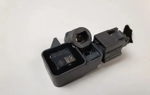 Renault Scenic III - Grand scenic III Airbag deployment crash/impact sensor 988300005R