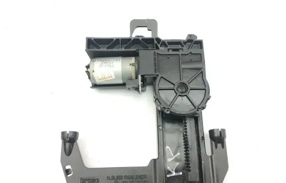 Mercedes-Benz R W251 Seat adjustment motor 0009700026