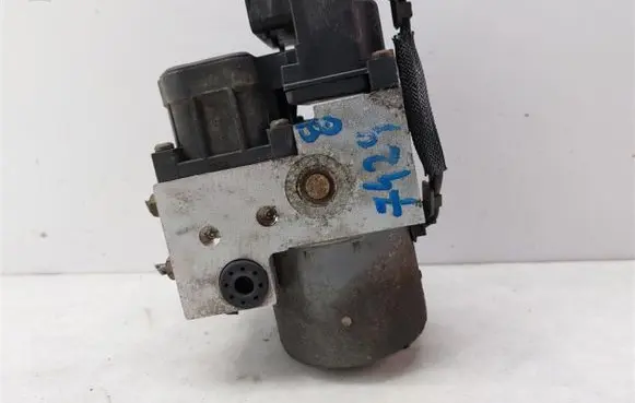 Toyota Avensis T220 ABS Pump 44510-05020