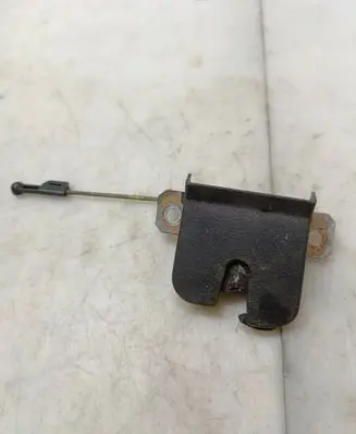 Volkswagen New Beetle Tailgate/trunk/boot lock/catch/latch 1C0827505C