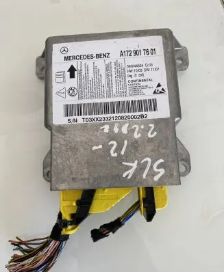 Mercedes-Benz SLK R172 Airbag control unit/module A1729017601