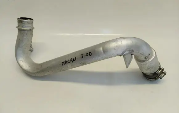 Porsche Macan (95B) Intercooler hose/pipe 059145737A