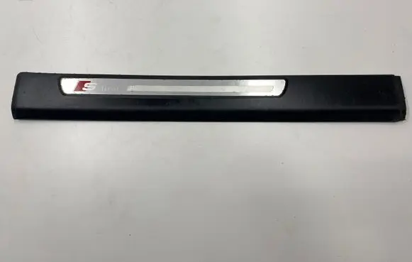 Rear sill trim cover