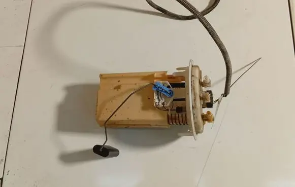 Peugeot Expert Fuel level sensor 