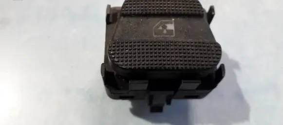 Volkswagen Golf III Electric window control switch 1H0959855C