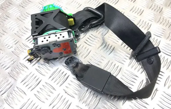 Audi TT TTS Mk2 Front seatbelt 8J8857705D