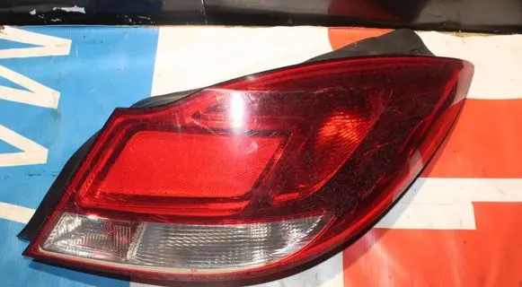 Opel Insignia A Rear/tail lights 169638 D1737