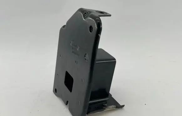 Volkswagen Golf IV Front bumper mounting bracket 0003986640 1J0802531B