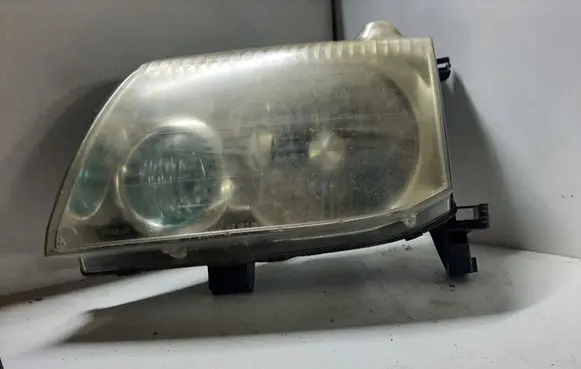 Nissan X-Trail T30 Headlight/headlamp SAE15Y202